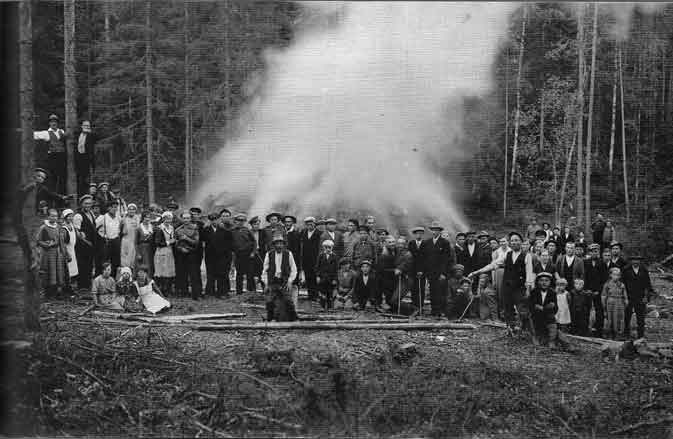 Hähkiön tervahaudalla