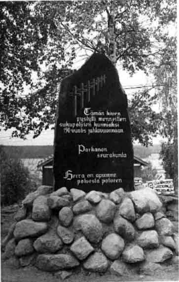 menneiden sukupolvien muistopatsas